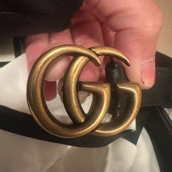 Gucci Black Belt with Gold GG Buckle - Picture 7 of 7